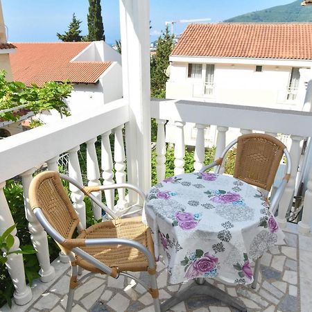 Apartments Mara Budva Luaran gambar