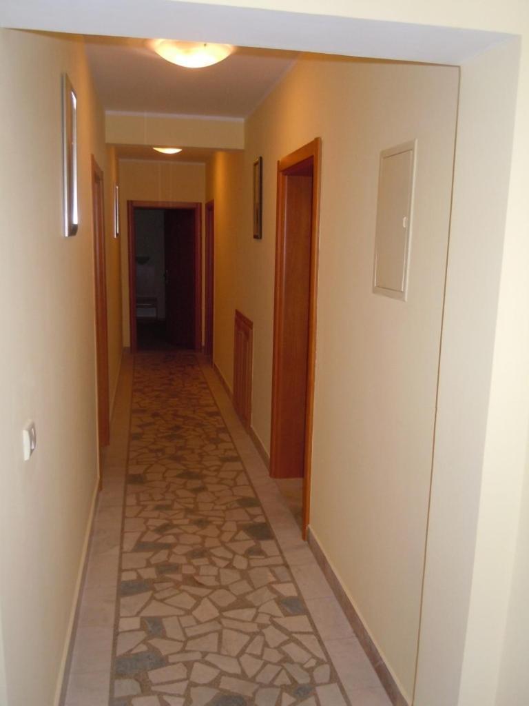 Apartments Mara Budva Luaran gambar