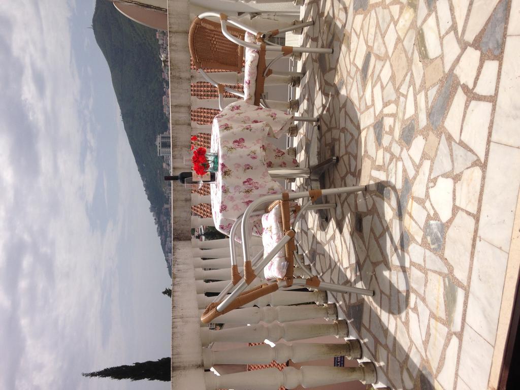 Apartments Mara Budva Luaran gambar