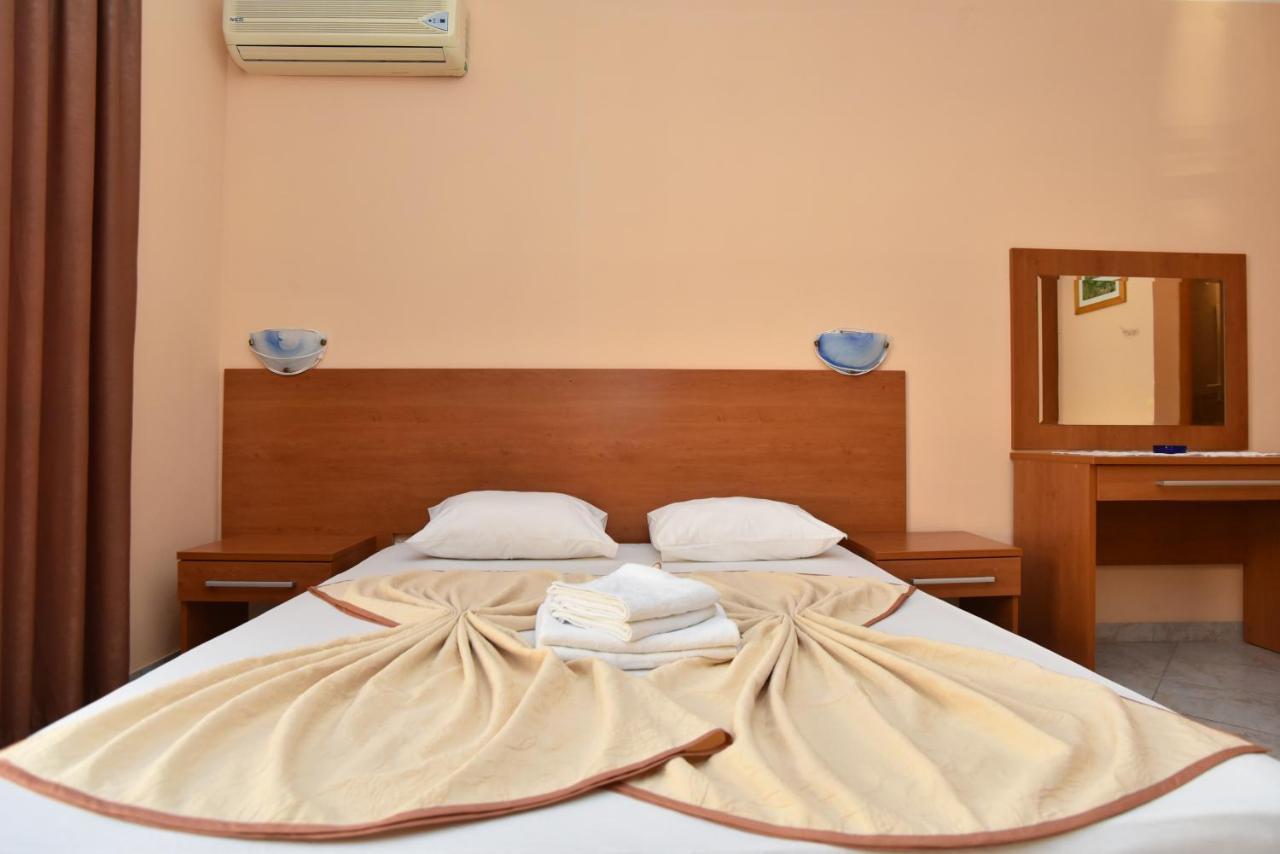 Apartments Mara Budva Luaran gambar